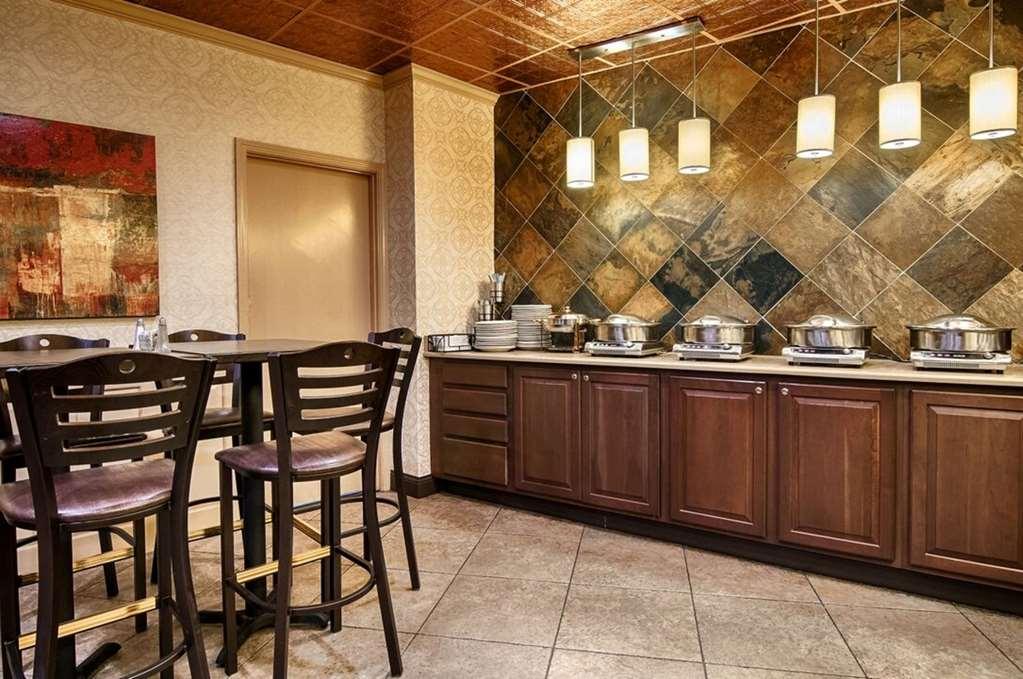Comfort Inn & Suites At Copeland Tower Metairie Restoran foto