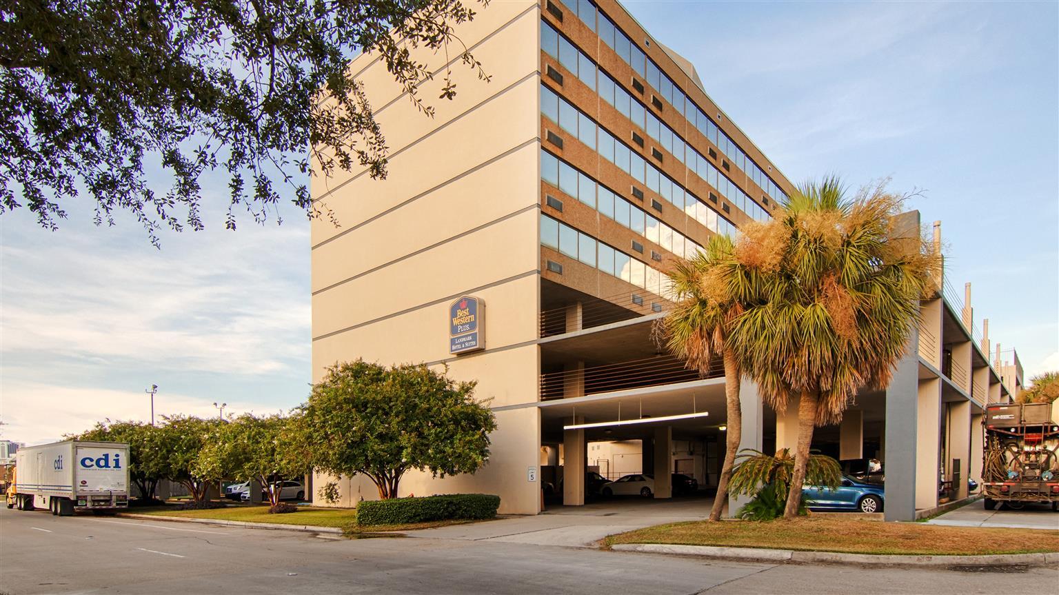Comfort Inn & Suites At Copeland Tower Metairie Bagian luar foto